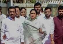 कांग्रेस के बयान से भड़की NCP, सुनेत्रा पवार ने साधा निशाना