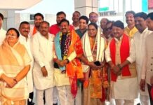 बीजेपी कार्यक्रम में भावुक पल, कविता पाटीदार की आंखों में आंसू देख विजयवर्गीय ने बढ़ाया हाथ