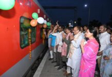 जयपुर से रामेश्वरम के लिए रवाना हुई वरिष्ठ नागरिकों की दूसरी विशेष ट्रेन