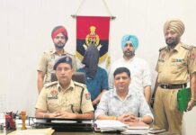 नशीली गोलियों की तस्करी का खुलासा, दो गिरफ्तार; 70 हजार रुपये नकद जब्त
