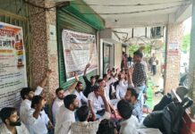 परीक्षा परिणाम में देरी से नाराज नर्सिंग छात्र, सरकार से जल्द समाधान की मांग