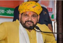 दीपेंद्र हुड्डा को हराने के बाद साजिश का आरोप, बृजभूषण सिंह के बयान पर महिला पहलवान की प्रतिक्रिया
