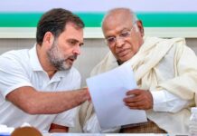 अखिलेश-संजय की मुलाकात के बाद गरमाई यूपी की राजनीति, कांग्रेस के सामने नई चुनौती