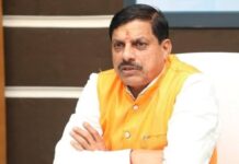 नेपाल बाढ़ के बीच मध्य प्रदेश सरकार सक्रिय, नागरिकों की सहायता के लिए हेल्पलाइन नंबर जारी