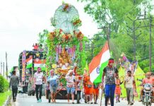 महाशिवरात्रि से पहले कांवड़ियों का सैलाब, दिल्ली-दून हाईवे पर गूंजा हर-हर महादेव