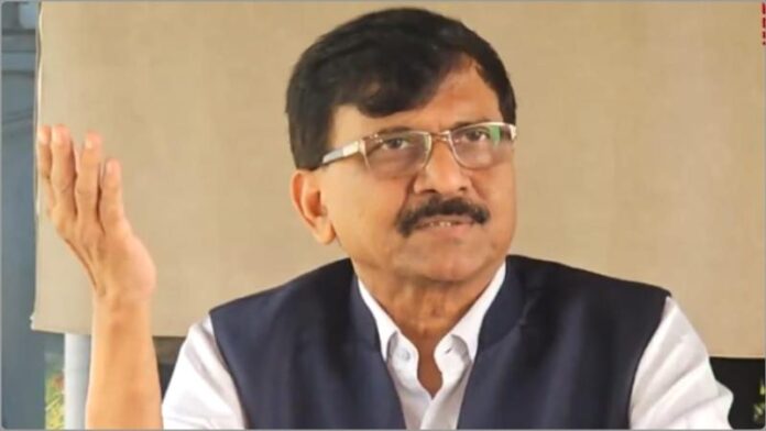 sanjay-raut-backs-rahul-gandhis.jpg