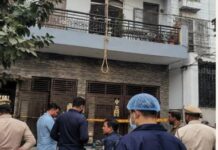जन्माष्टमी की खुशियां मातम में बदलीं, दिल्ली में 13 साल की लड़की की मौत से मचा हड़कंप