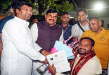 मुख्यमंत्री डॉ. यादव से पद्मश्री सम्मानित लोहिया ने की सौजन्य भेंट