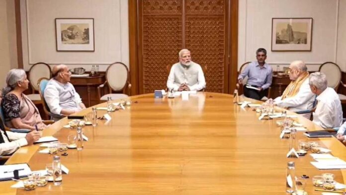 66cf8ca14af51-cabinet-meeting-28.jpg