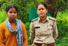 पुलिस पर लगाया था अवैध वसूली का आरोप, अब आबकारी विभाग ने पिंकी को शराब के साथ पकड़ा