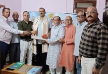 हिंदी की लोकस्वीकृति ही उसकी ताकत, राष्ट्रभाषा के लिए संवैधानिक विलेख जरूरी नहीं: डॉ. पाठक