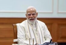 पेरिस में गूंजा भारत का आध्यात्मिक संदेश, पीएम मोदी ने स्वामीनारायण मंदिर का किया वर्चुअल उद्घाटन