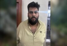 ड्राई डे पर चोरी-छिपे शराब का खेल, प्लैटिनम बार संचालक कांग्रेस नेता पुलिस के हत्थे चढ़ा