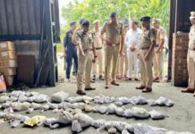 12 करोड़ की कोकीन जब्त कर पुलिस ने खोली तस्करी की परतें, तीन विदेशी गिरफ्तार