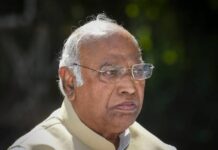 ‘वोटबंदी से लोकतंत्र खत्म कर रहे’, खरगे ने उठाए सवाल; कांग्रेस की पांच मांगें सामने आईं