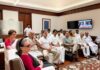INDIA गठबंधन की बैठक से पहले दिल्ली में लगे विपक्षी नेताओं के खिलाफ होर्डिंग