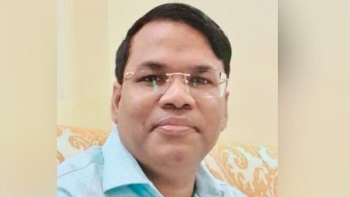 nayayathhasha-rava-kamara-thavak.jpg
