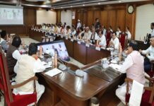 वर्ष 2047 तक आत्मनिर्भर भारत और विकसित मध्यप्रदेश के निर्माण में सरकार की प्रतिबद्धता का संकल्प सर्वसम्मति से किया पारित