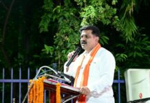 पत्रकार स्व. पंकज शर्मा की प्रतिमा का उप मुख्यमंत्री विजय शर्मा ने किया अनावरण, पत्रकारिता में योगदान को किया गया याद