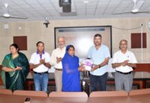 एनआईबीएसएम में गांधी जयंती पर स्वच्छता पखवाड़े का समापन एवं सफाई मित्रों का सम्मान