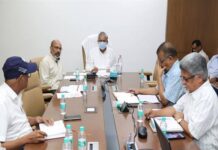 किसानों को रबी सीजन के लिये बिजली की पर्याप्त उपलब्धता सुनिश्चित करें : ऊर्जा मंत्री तोमर