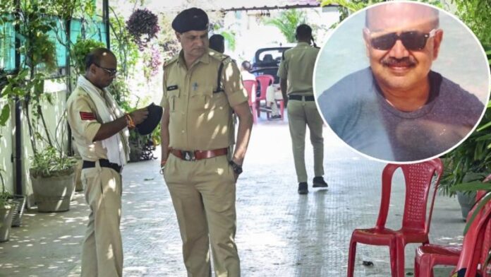 6abd4c76e5445-bhopal-retired-ias.jpg