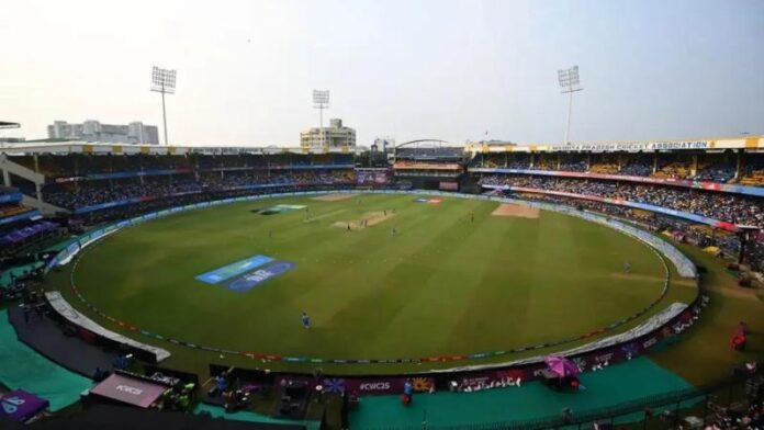 Holkar-Stadium-1.jpg