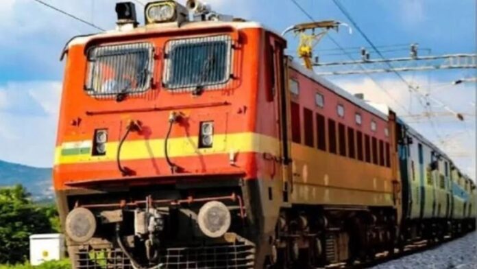 Katihar-Amritsar-Special-Train-E_1.jpg