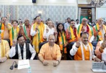 लखनऊ में BJP का शक्ति प्रदर्शन, आठों राज्यसभा उम्मीदवारों ने दाखिल किया नामांकन