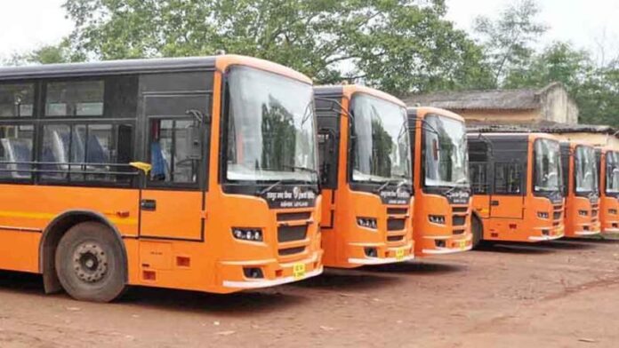 city-bus-in-raipur_1664168628.jpg