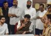 पिता की हत्या के बाद बेटे का बड़ा दावा, पूर्व मेयर मीनाक्षी शिंदे पर लगाए गंभीर आरोप
