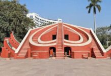 छात्र आंदोलन से शुरू हुई कहानी, छात्र आंदोलन के बीच जंतर-मंतर का दौर खत्म?