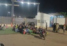 बिहार-छत्तीसगढ़ के मजदूरों में टकराव, अडानी फैक्ट्री में भारी बवाल