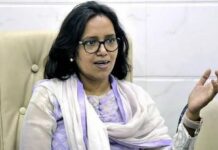 इमरान खान को देश छोड़ने के नोटिस पर विवाद, कांग्रेस ने लगाया बदले की कार्रवाई का आरोप