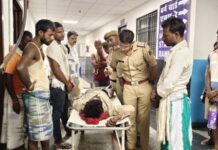 मंदिर में चढ़ावे को लेकर भिड़े दो पक्ष, फायरिंग में ग्रामीण घायल; पुलिस ने 3 हथियार पकड़े