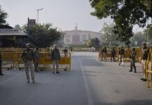 दिल्ली में आज से कड़ी पाबंदी, 5 या उससे ज्यादा लोगों की सभा पर रोक